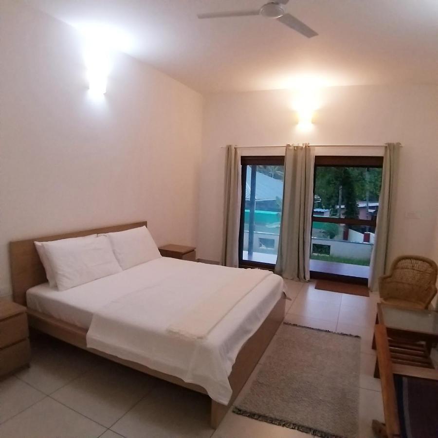 The Ixora - A Boutique Homestay バルカラ エクステリア 写真