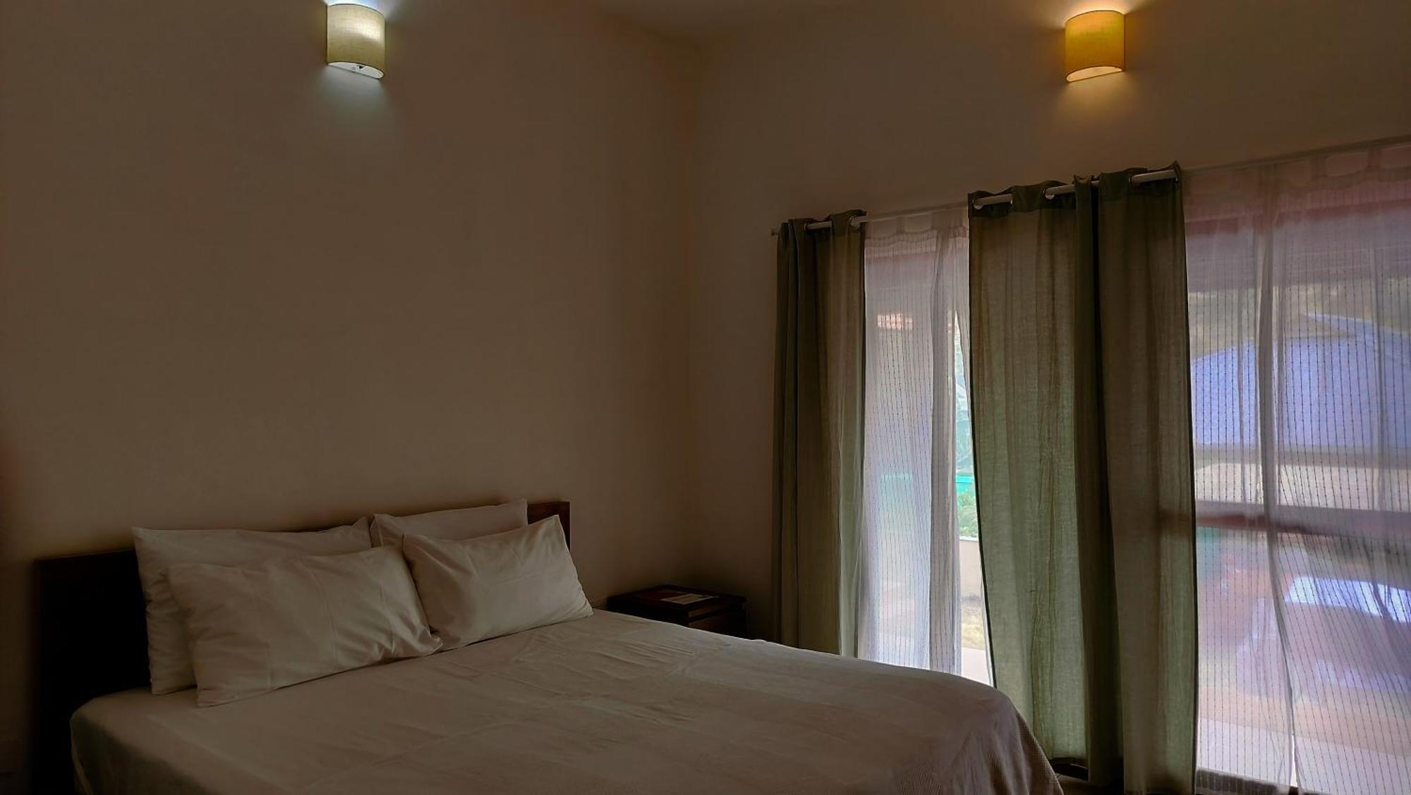 The Ixora - A Boutique Homestay バルカラ エクステリア 写真