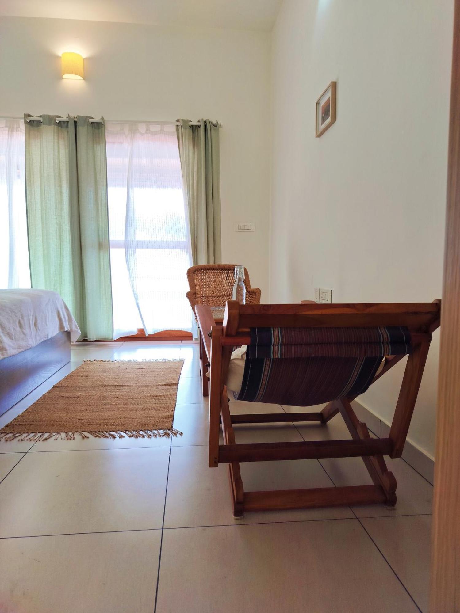 The Ixora - A Boutique Homestay バルカラ エクステリア 写真